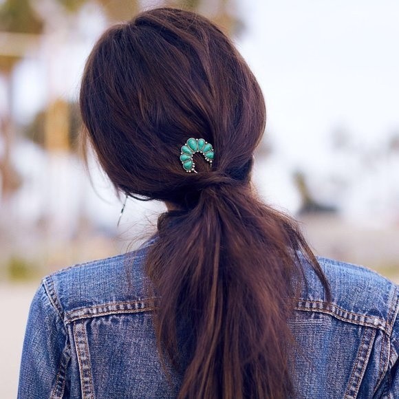 JEN Atkin x Chloe + Isabel Turquoise Fan Hair Pin - Picture 2 of 3